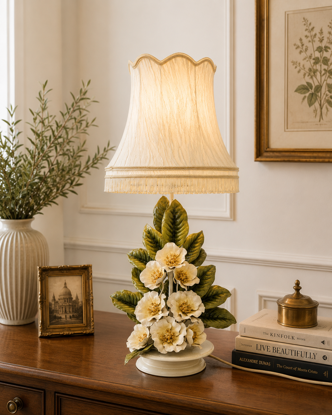 Lampka stołowa Tole, kwiaty magnolii w stylu włoskim - Image 2