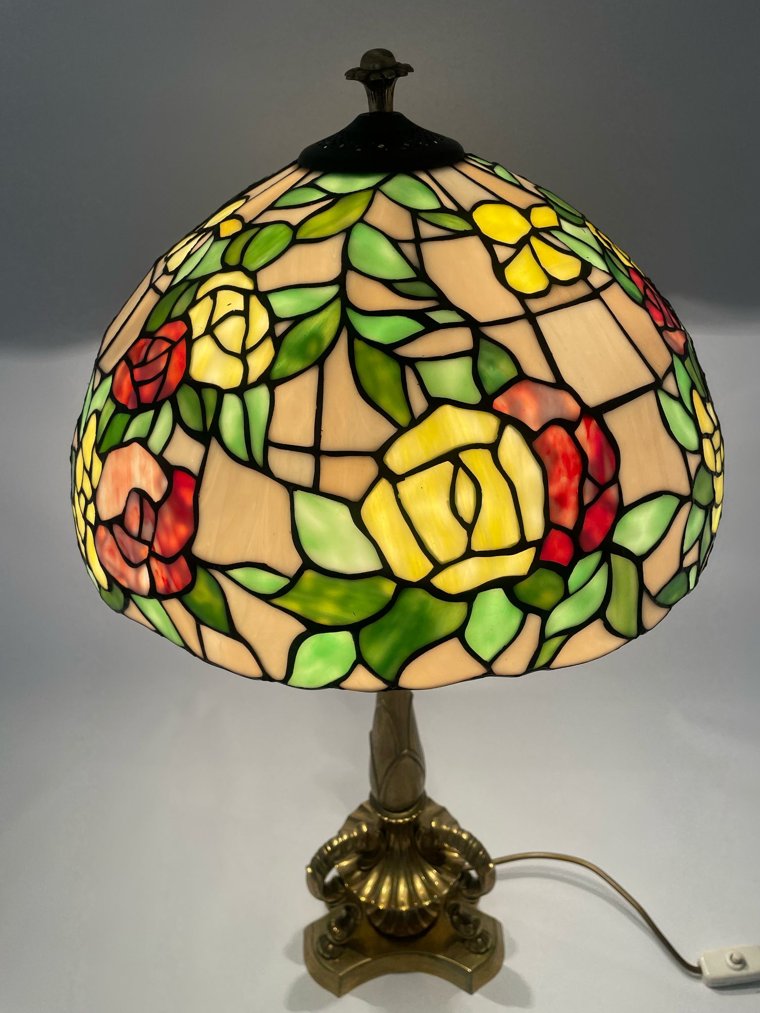 Lampa witrażowa mosiądz w stylu Tiffany - obrazek 19