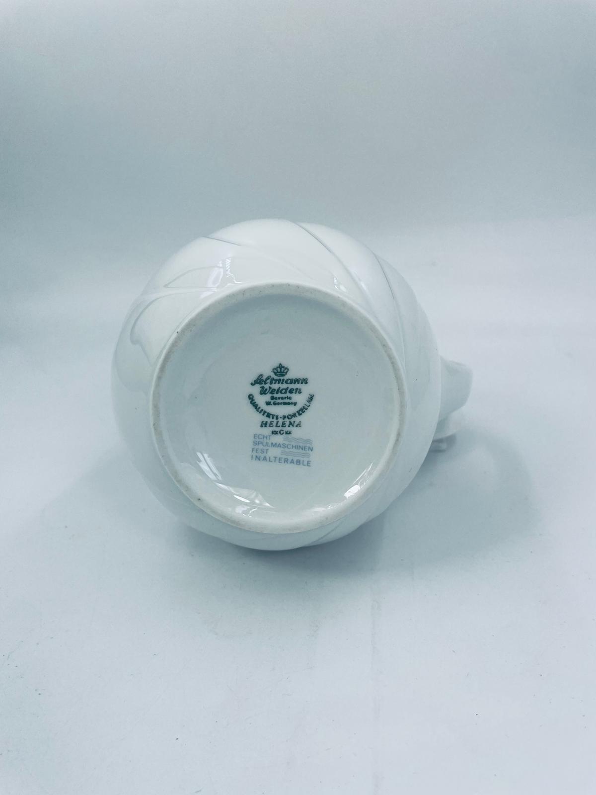 Dzbanek porcelanowy wytwórni Seltmann Weiden Bavaria - obrazek 7