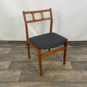 Danish teak chair from the 1960s/70s Mid Century Modern