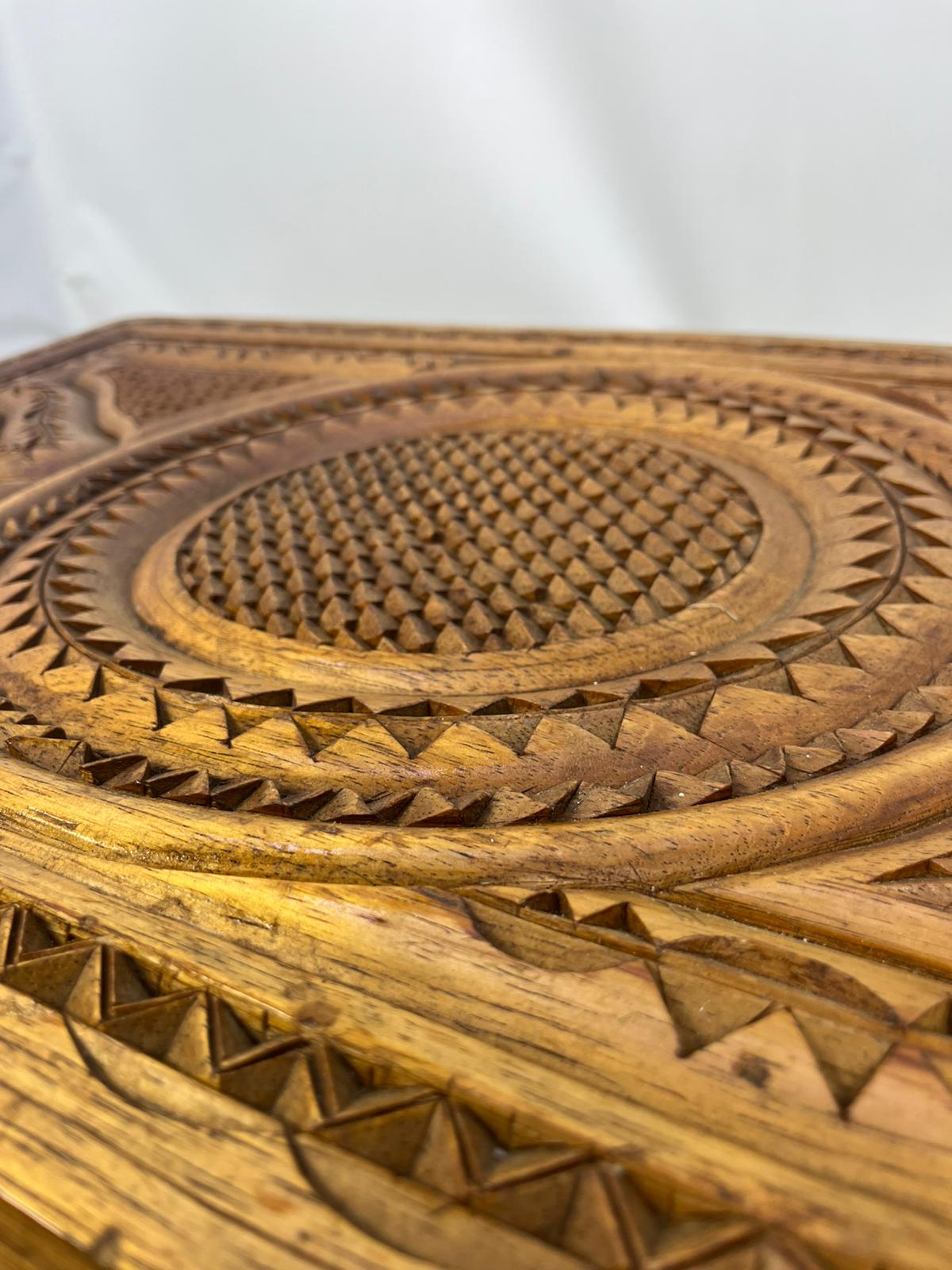 Stolik kawowy Pakistan rzeźbiony lata 60-te - obrazek 8