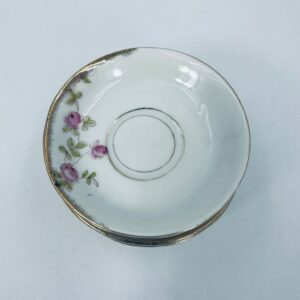 Vintage style saucer