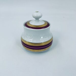 Porcelain sugar bowl by the Mitterteich Bavaria factory.