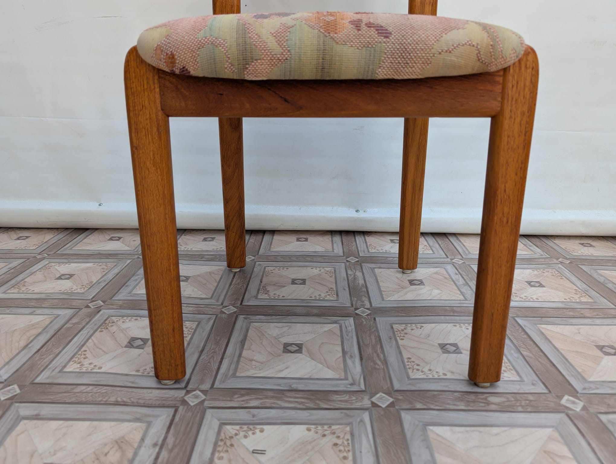 Krzesło tekowe duńskie Dyrlund z lat 60-tych - obrazek 9