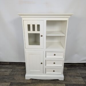 Belluno Elegante White pine cabinet