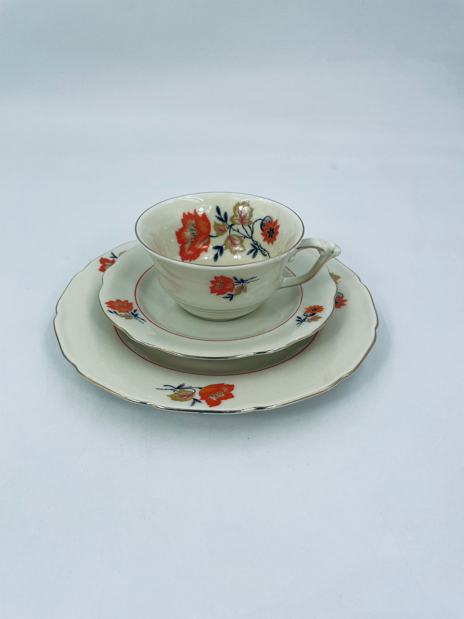 Breakfast set from the Tielsch Altwasser factory