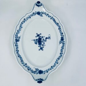 Plate, platter in Meissen porcelain.
