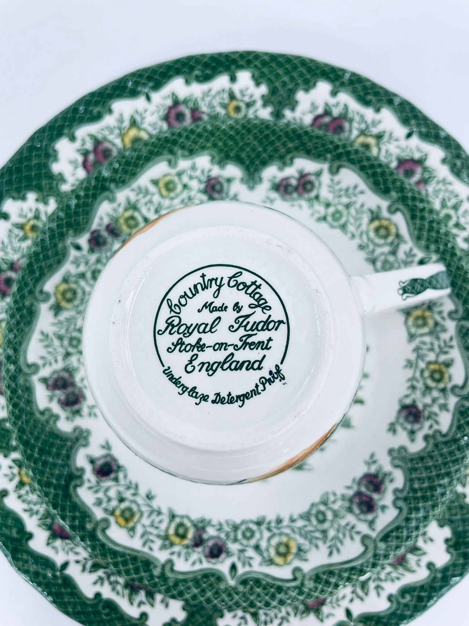 Zestaw śniadaniowy Filiżanka kolekcjonerska Royal Tudor Country Cottage - Image 7