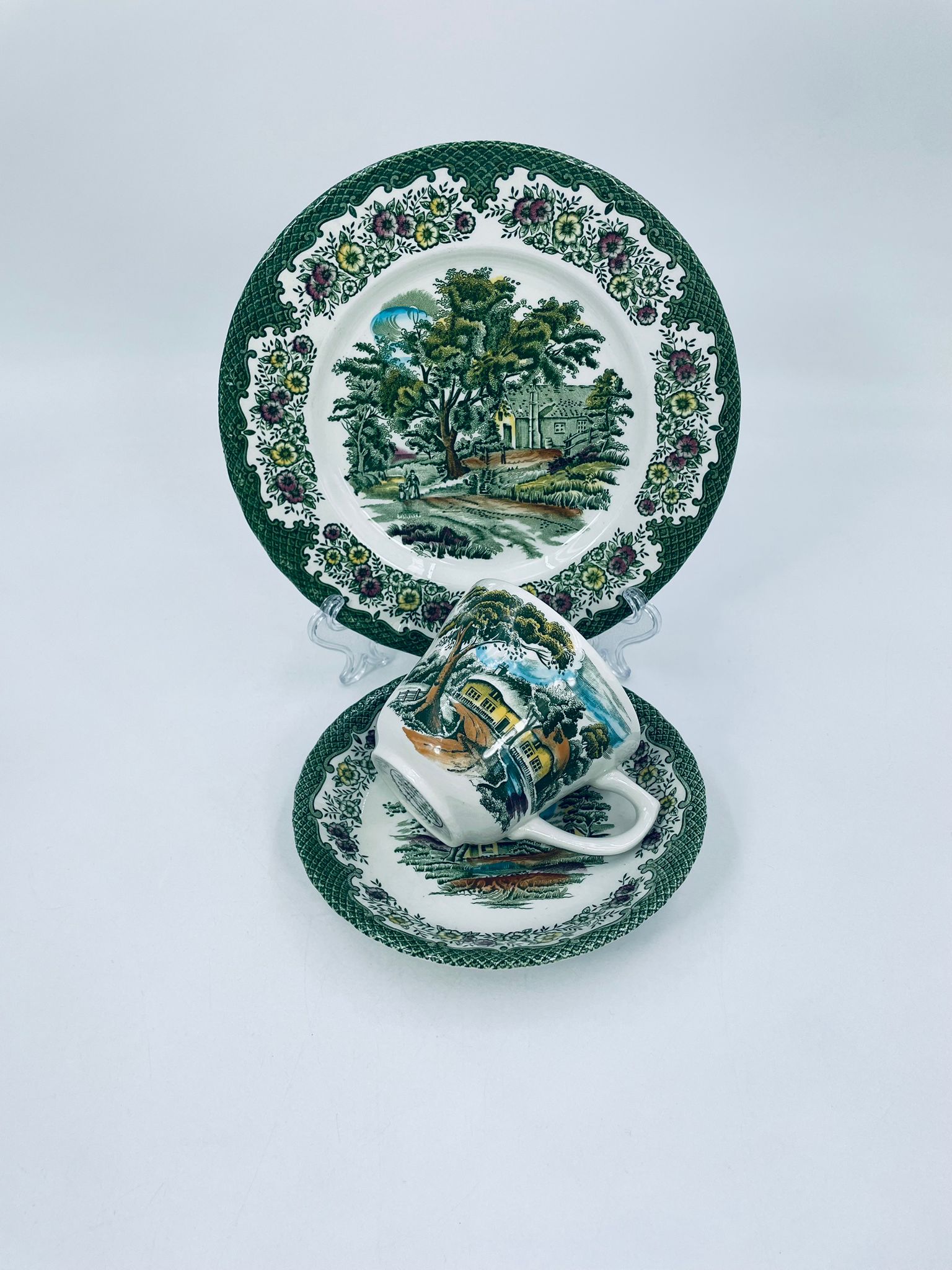 Zestaw śniadaniowy Filiżanka kolekcjonerska Royal Tudor Country Cottage - Image 10