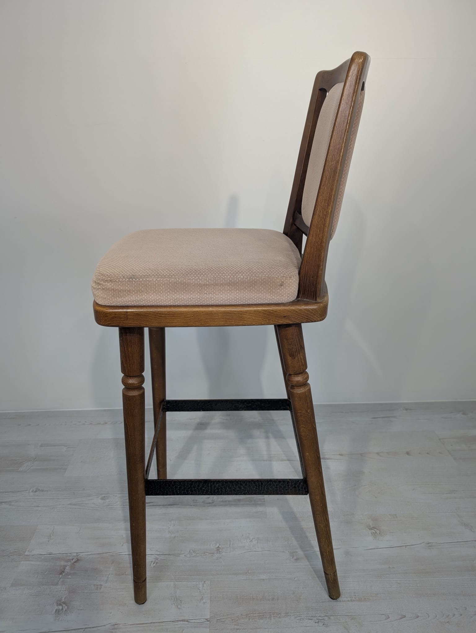 Krzesło, hoker dębowy z XX wieku - obrazek 10
