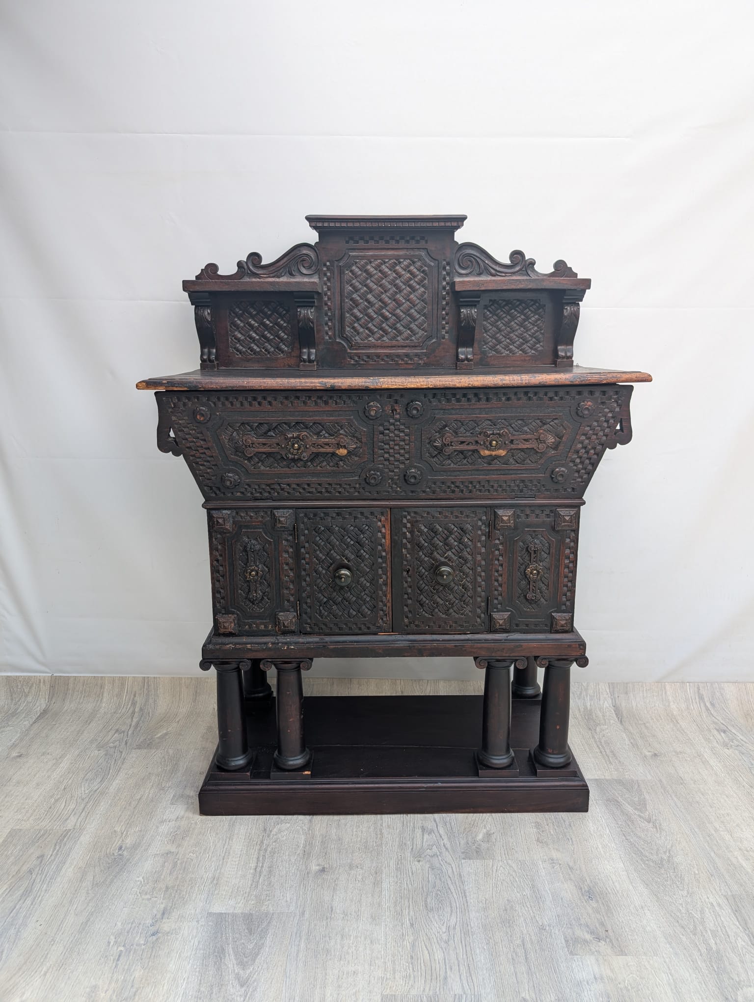 Komoda unikatowa, zabytkowa w stylu renesansowym początek XIX wieku