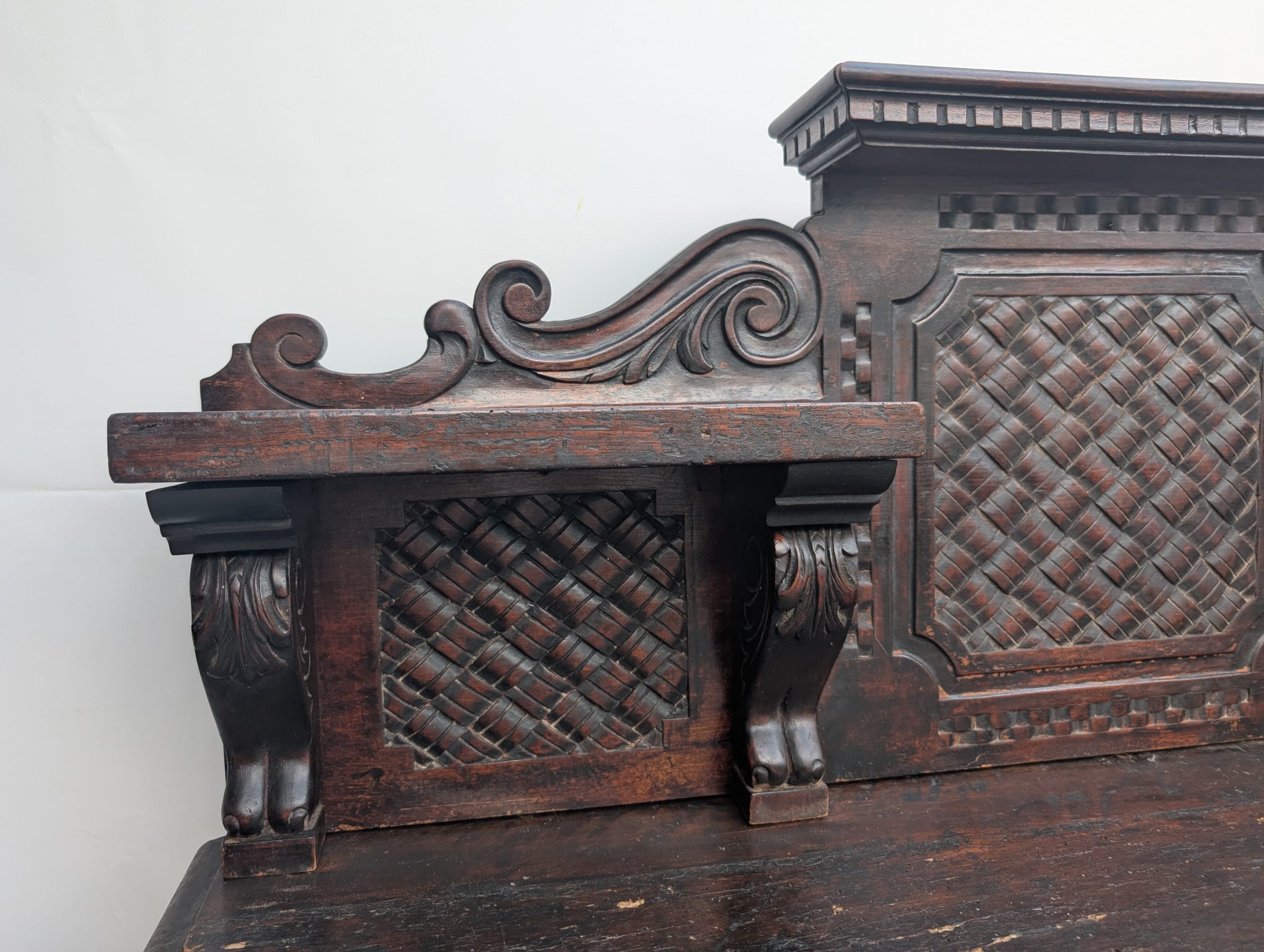 Komoda unikatowa, zabytkowa w stylu renesansowym początek XIX wieku - obrazek 6