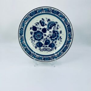 Royal Delft Blue decorative plate