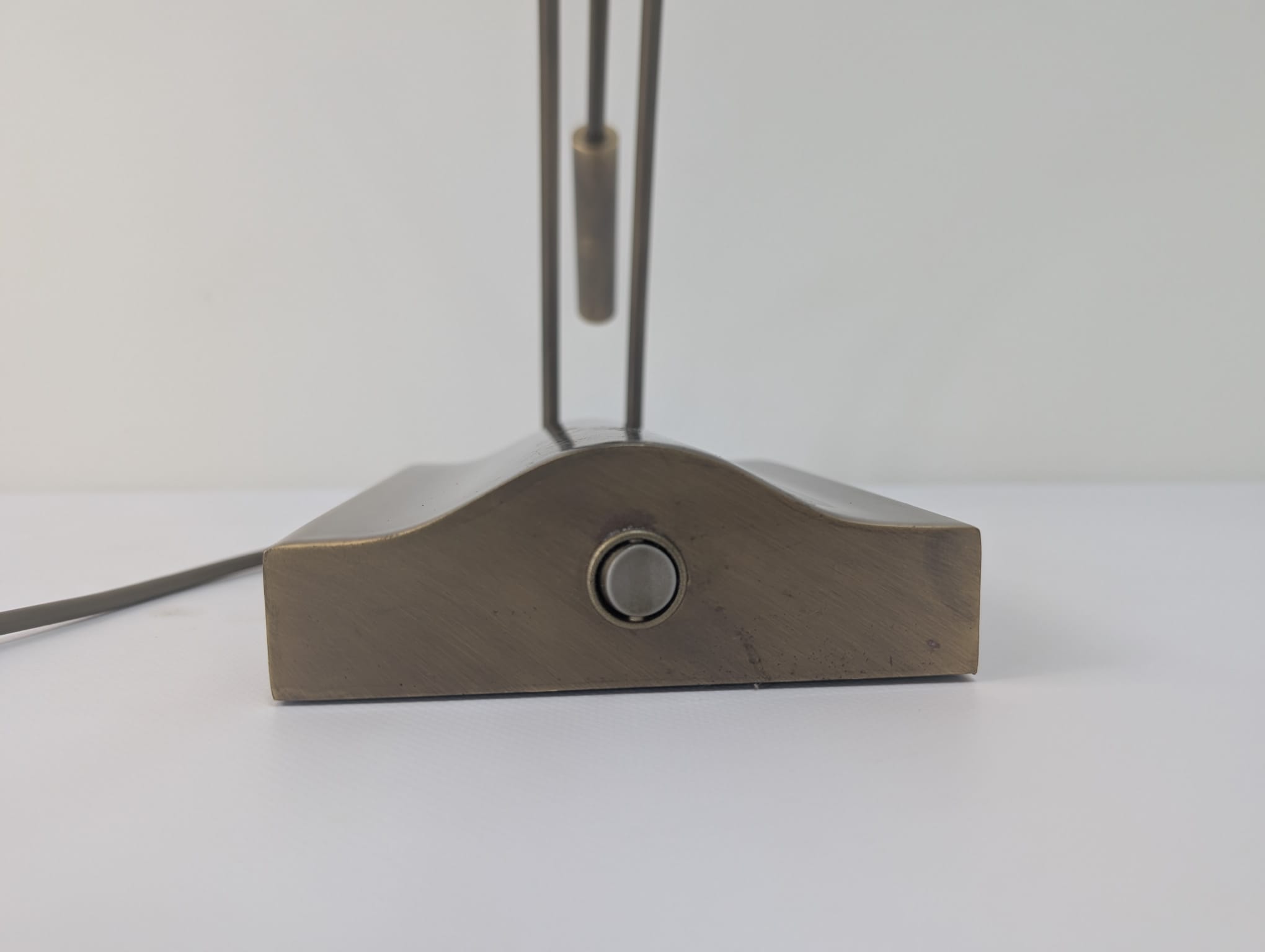 Lampka stołowa, biurowa mosiężna vintage - obrazek 9