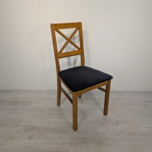 Krzesło krzyżakowe z drewna bukowego