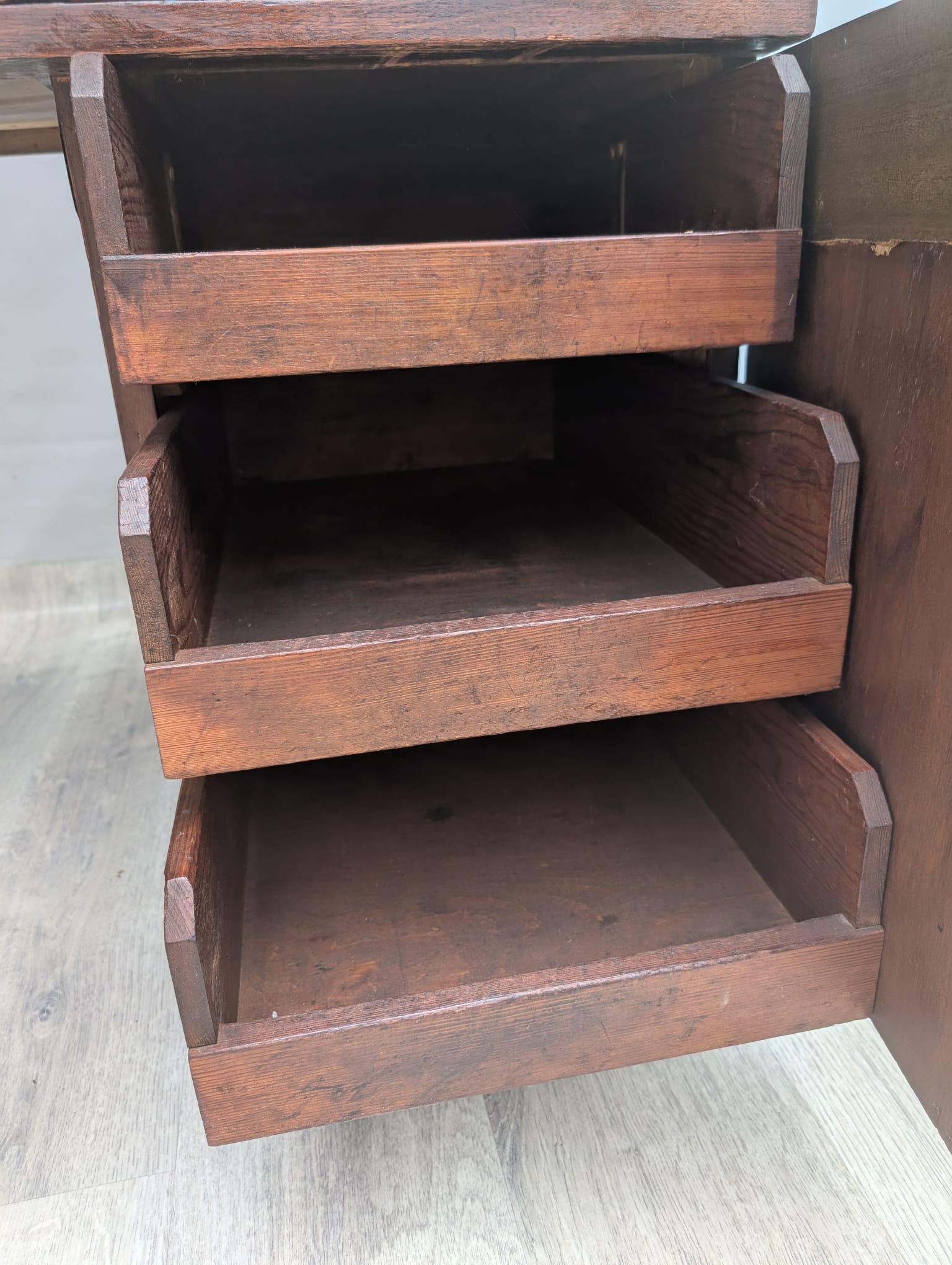 Biurko kolonialne Almi Decor Mandawa- dwustronne - Image 16