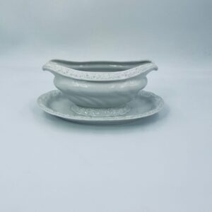 Ilmenau saucepan with saucer by Graf Von Henneberg