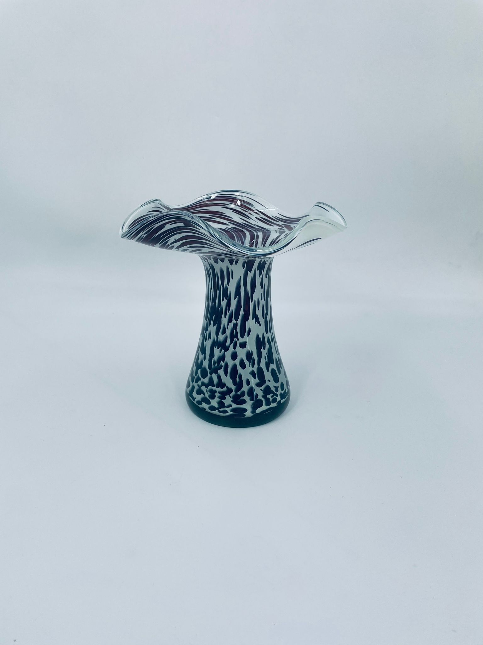 Wazon dekoracyjny szklany Vintage style - Image 3