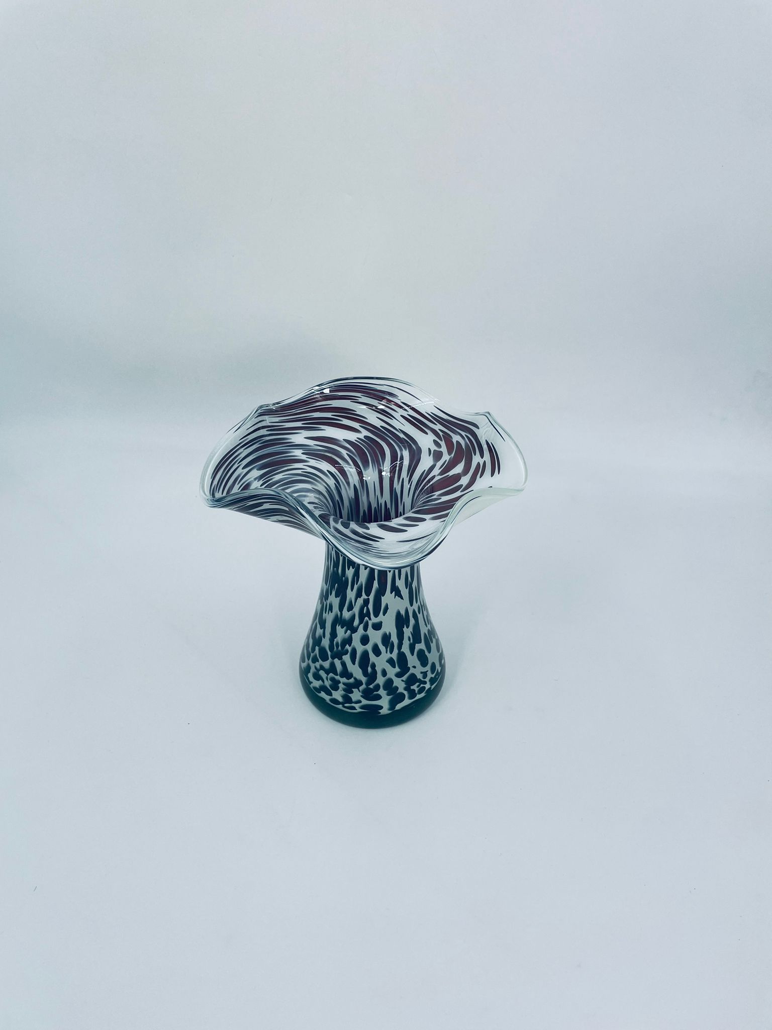 Wazon dekoracyjny szklany Vintage style - Image 4