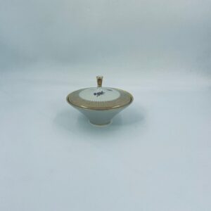 Porcelain bomboniera Bavaria