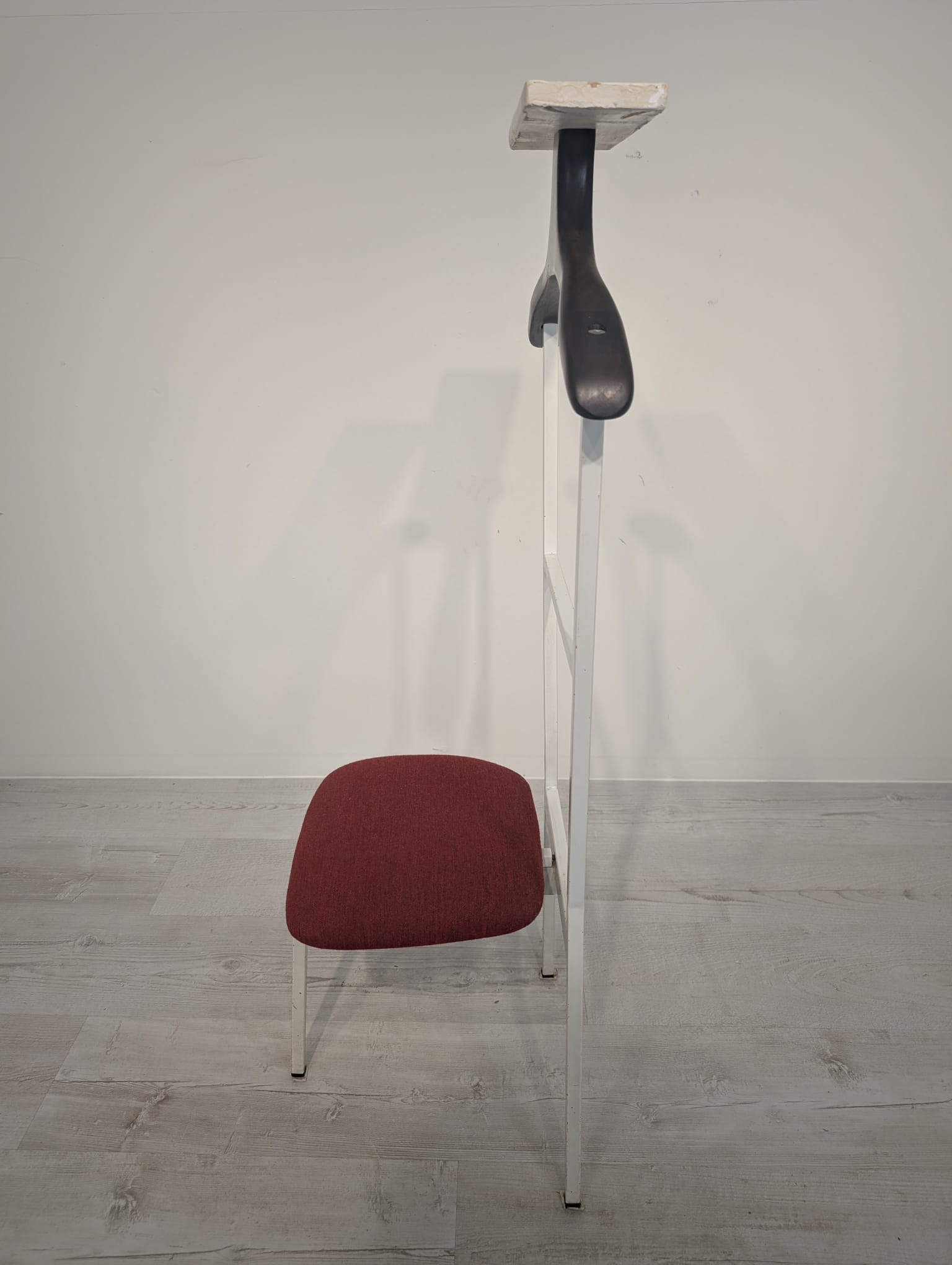 Wieszak na ubrania lokaj/kamerdyner z lat 60-tych - obrazek 2