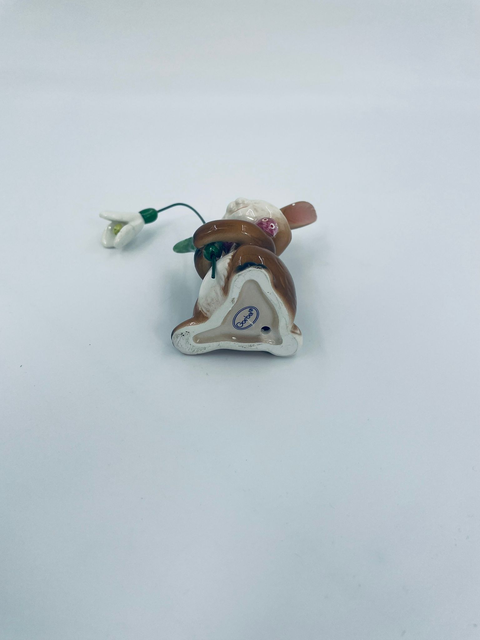 Figurka dekoracyjna Zajączek Goebel - obrazek 8