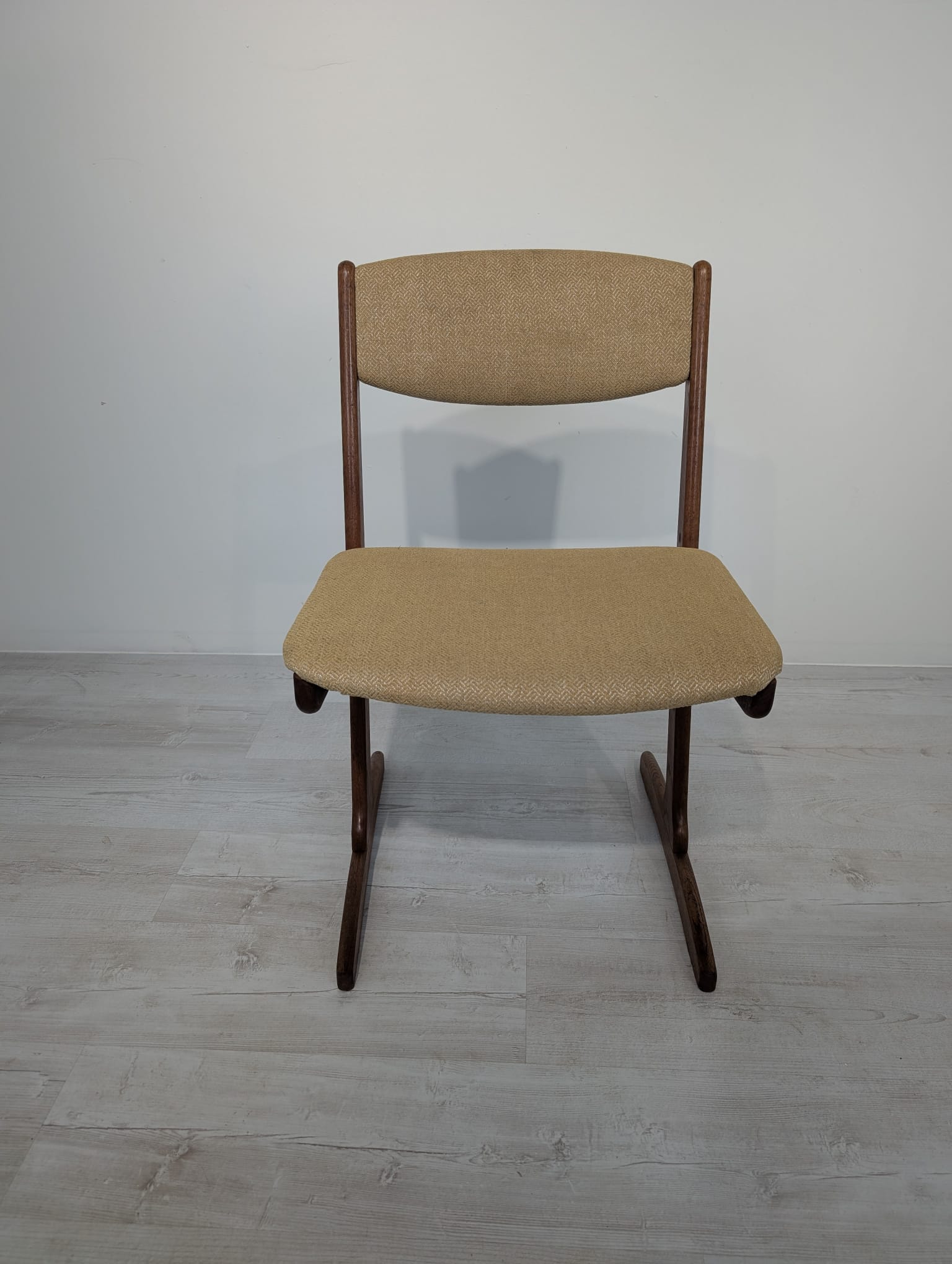 Krzesło duńskich z drewna tekowego z lat 60/70-tych Spottrup - obrazek 2