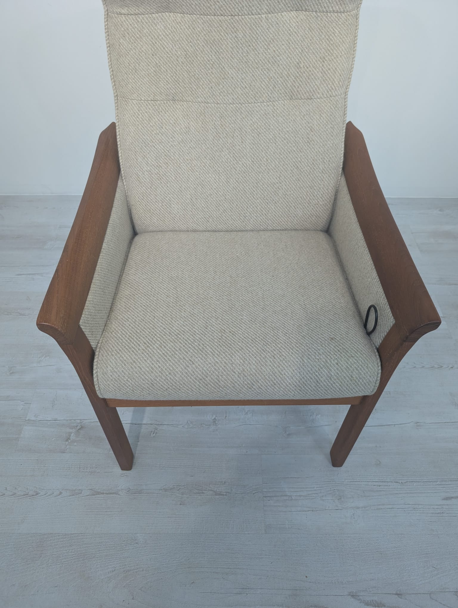 Fotel duński rozkładany z drewna tekowego - obrazek 6