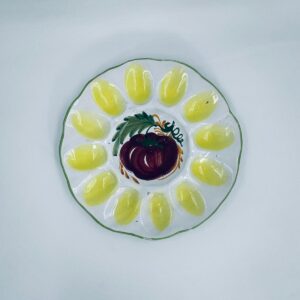 Vintage style egg plate