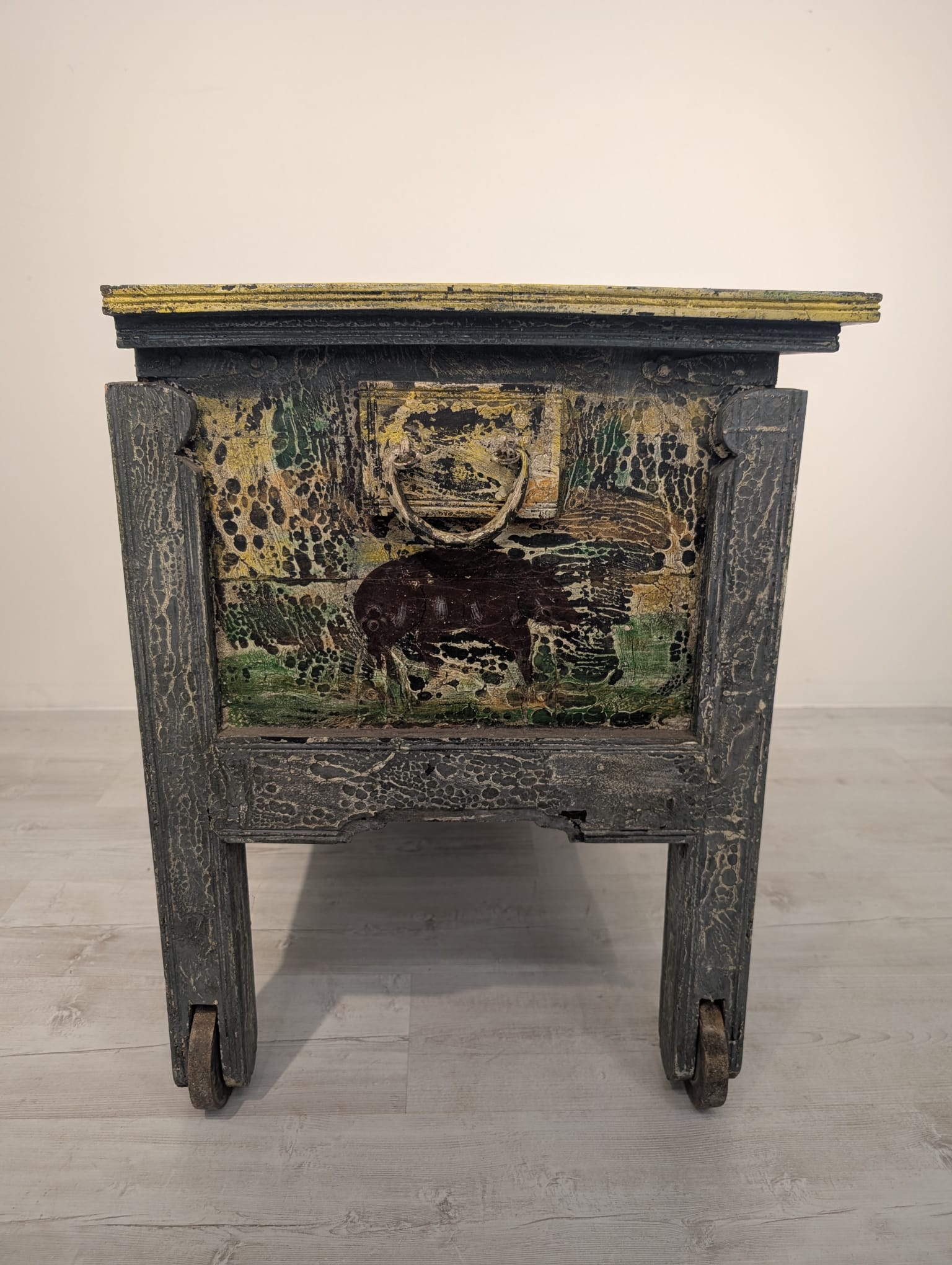 Zabytkowa skrzynia, kufer z drewna ręcznie malowany - obrazek 13