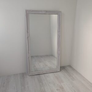 Lustro drewniane białe w stylu barokowym