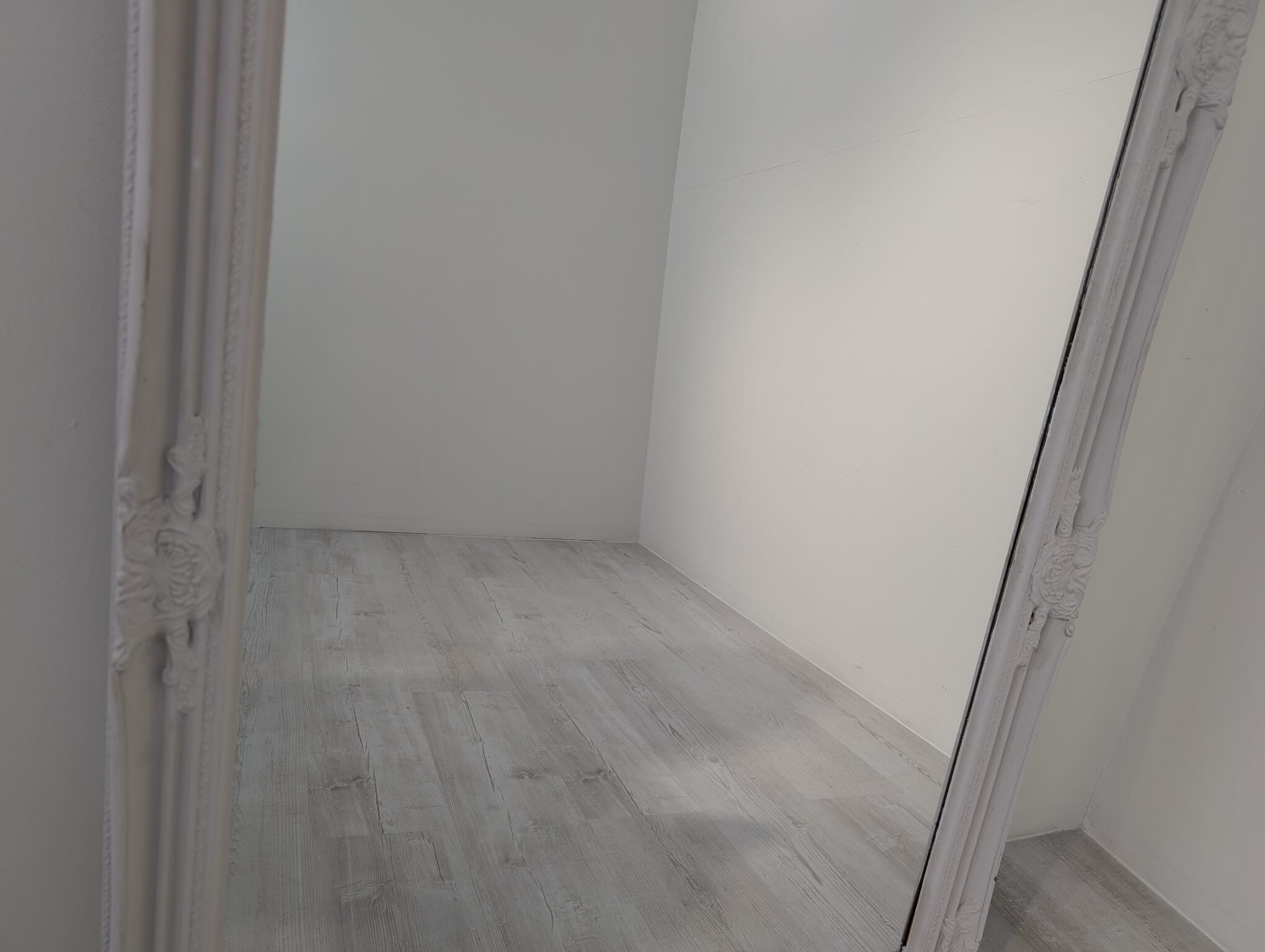 Lustro drewniane białe w stylu barokowym - obrazek 6