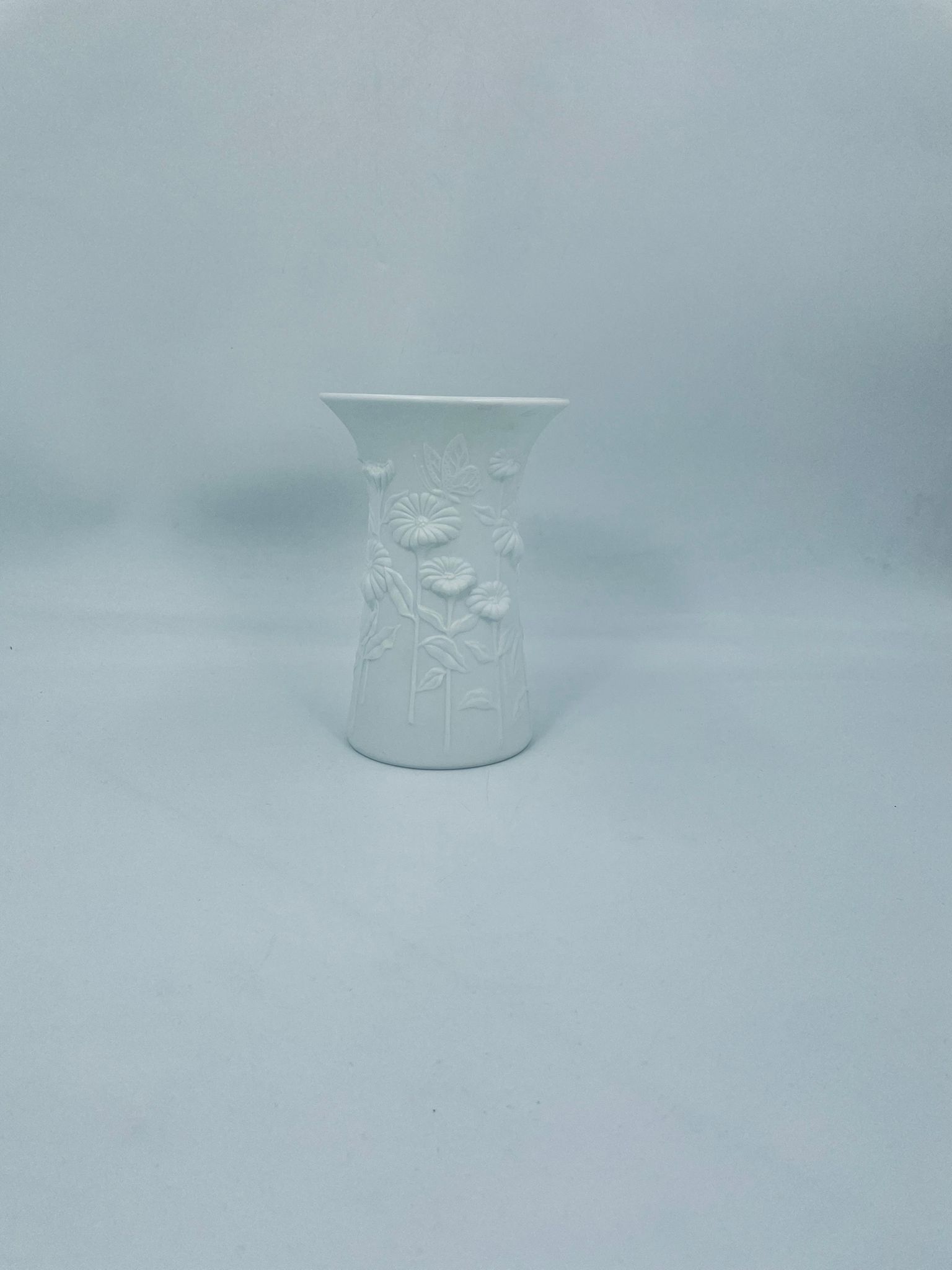 Wazon porcelanowy Kaiser M. Frey - Image 2