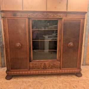 Display case, library in Art Nouveau style on lion's feet