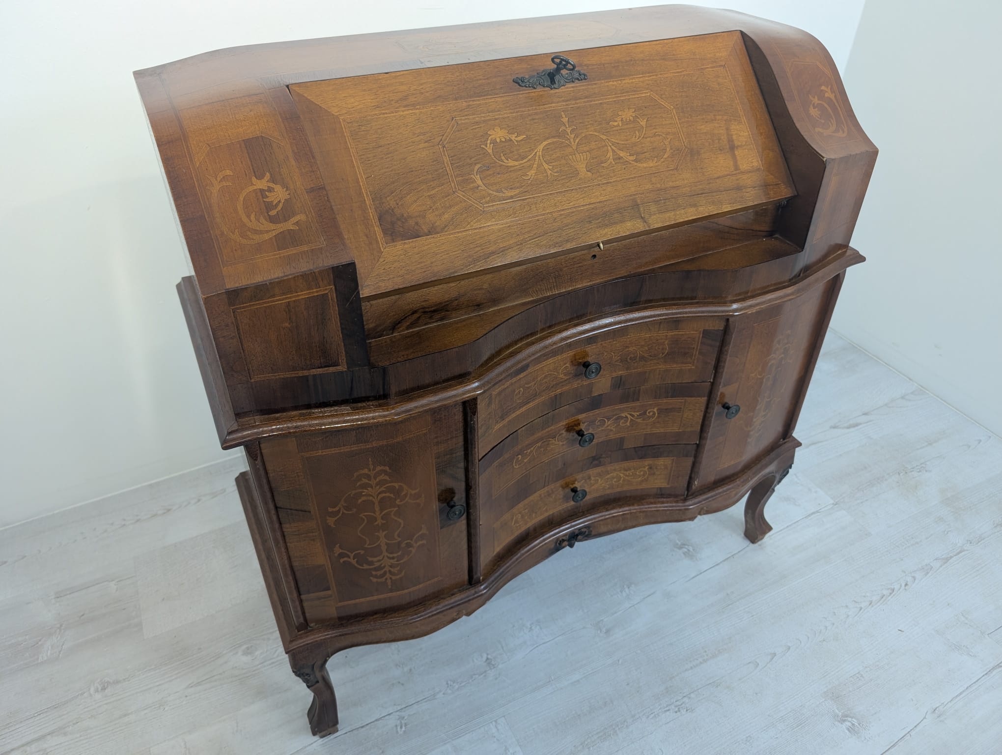 Sekretarzyk, biurko włoskie z intarsją - obrazek 5