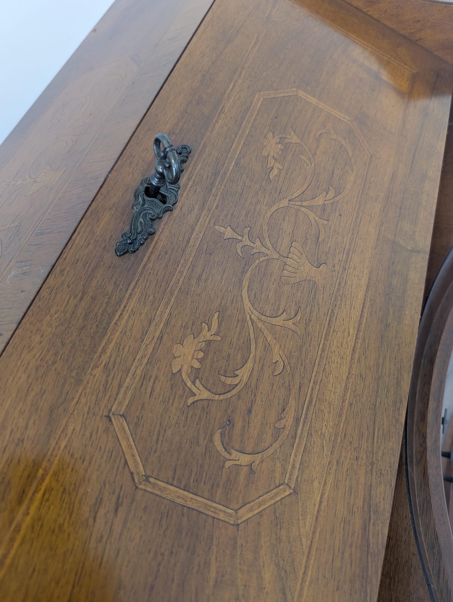 Sekretarzyk, biurko włoskie z intarsją - obrazek 18