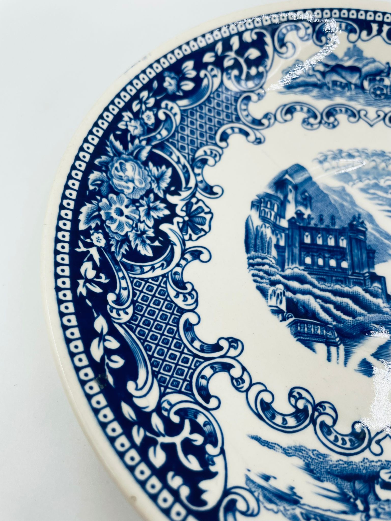 Talerzyk dekoracyjny Myott Co Ltd - obrazek 6