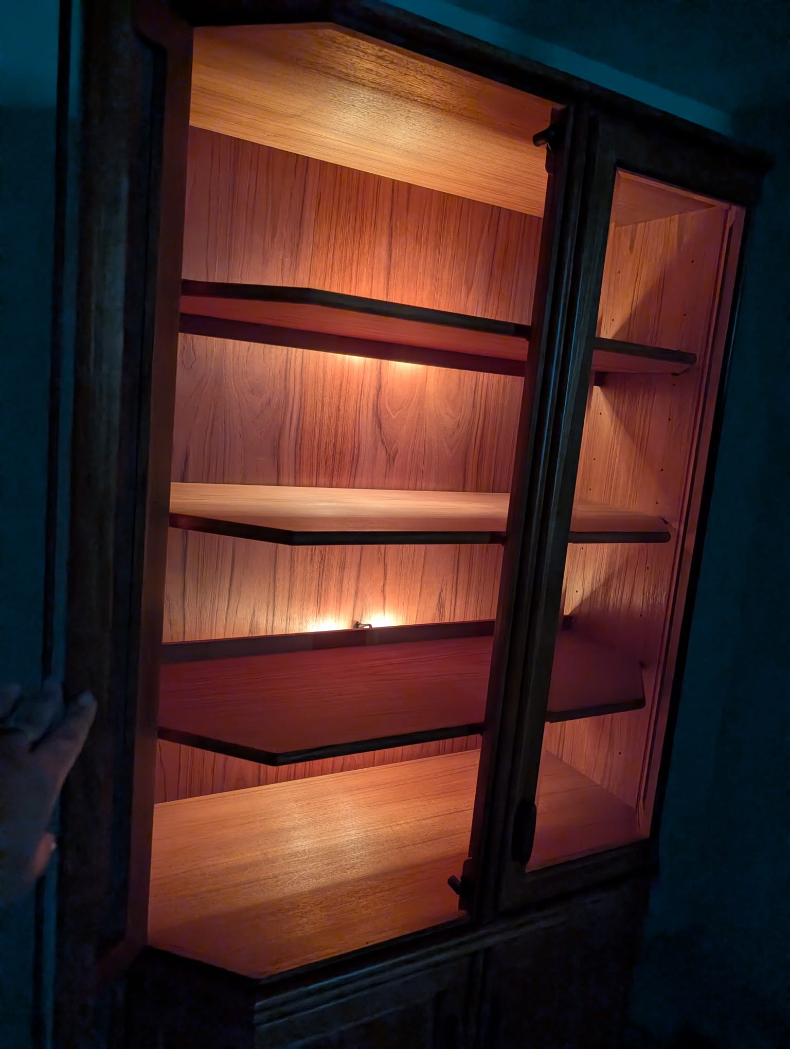 Witryna, duńska gablota podświetlana XL z teku z lat 80-tych - Image 13