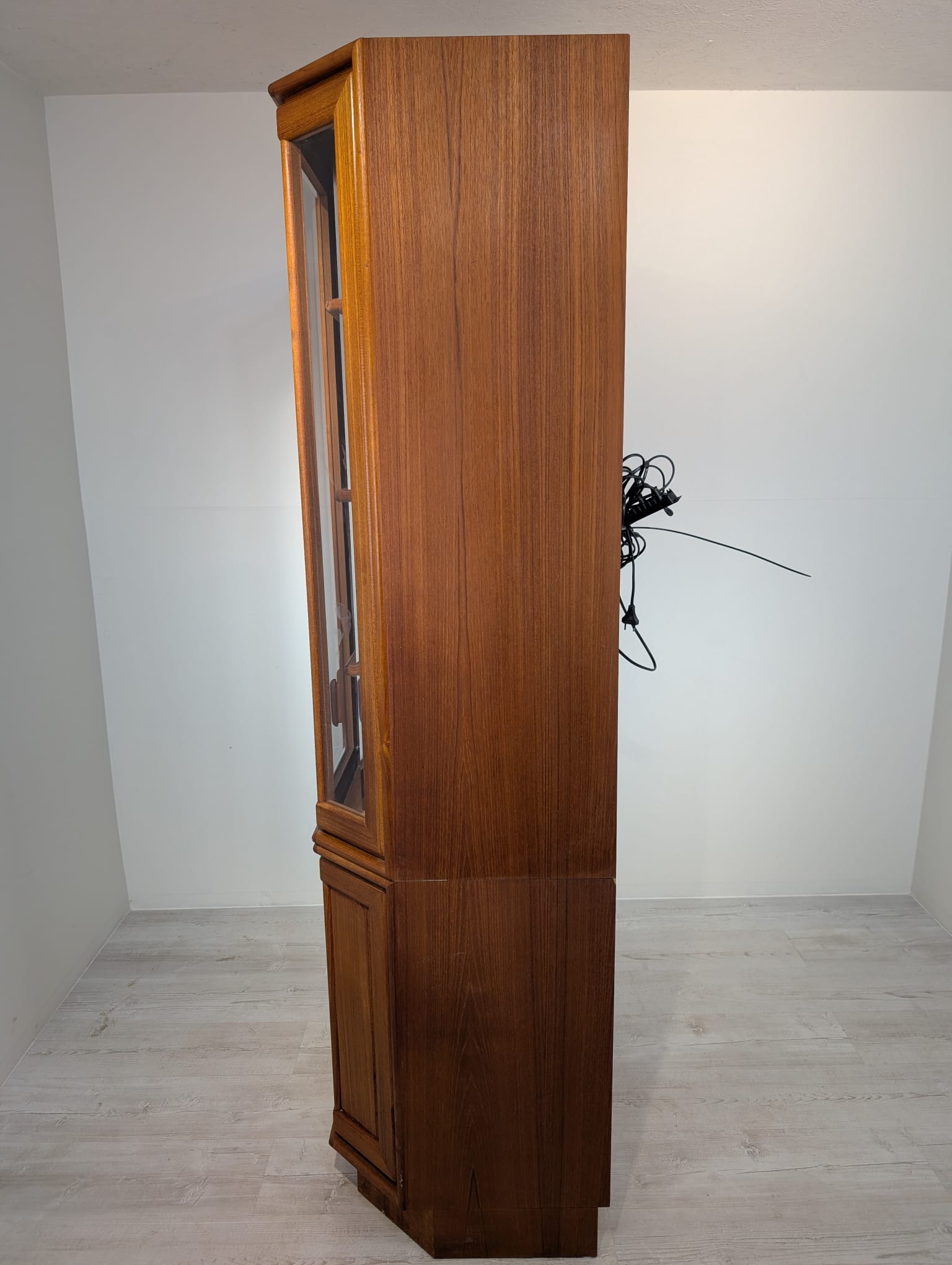 Witryna, duńska gablota podświetlana XL z teku z lat 80-tych - Image 14