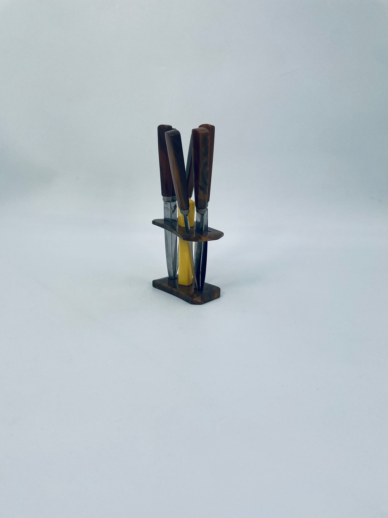 Zestaw antycznych noży do owoców z lat 50tych. - Image 3