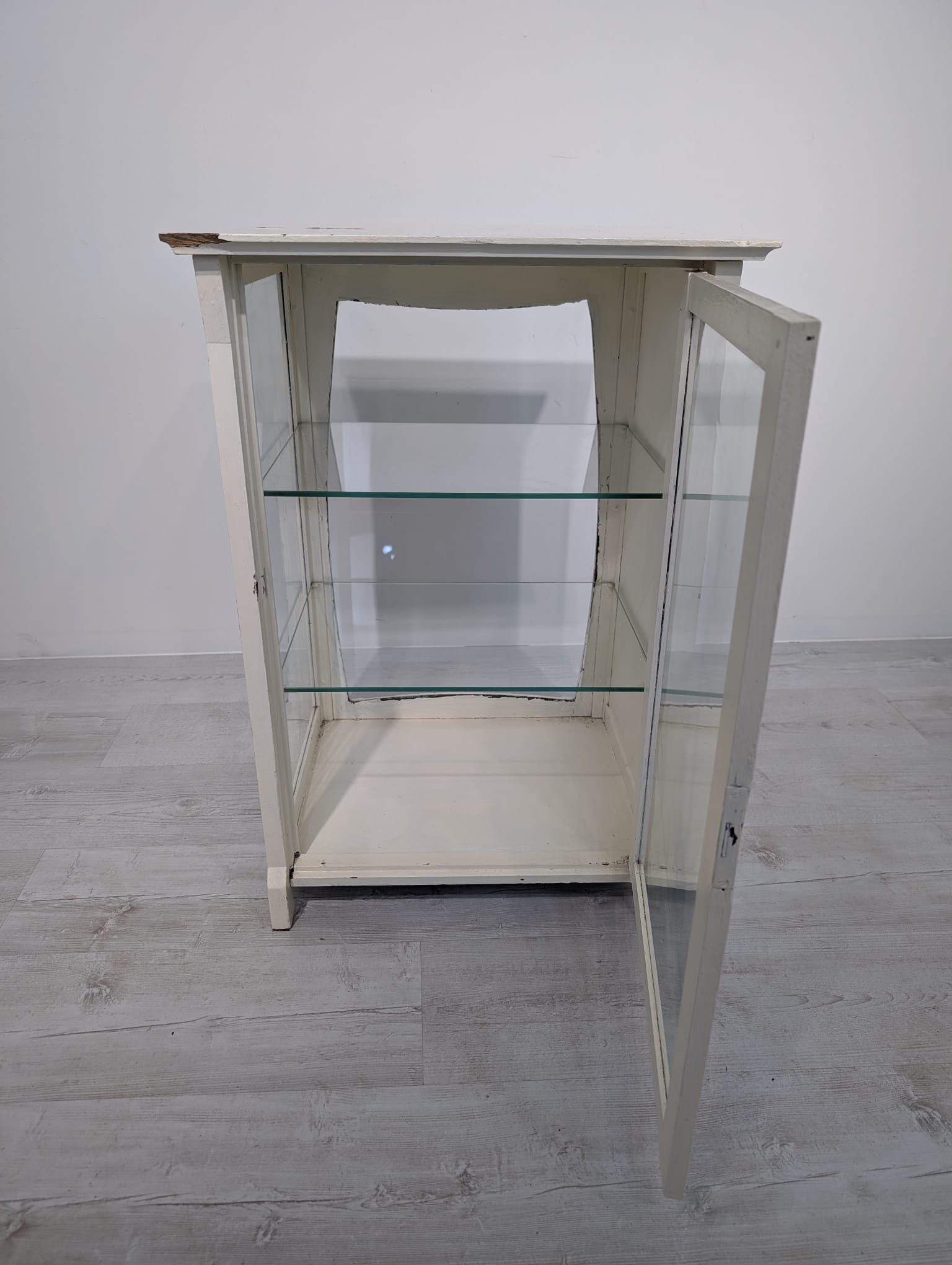 Zaszklona witryna, lada bielona secesyjna - obrazek 8