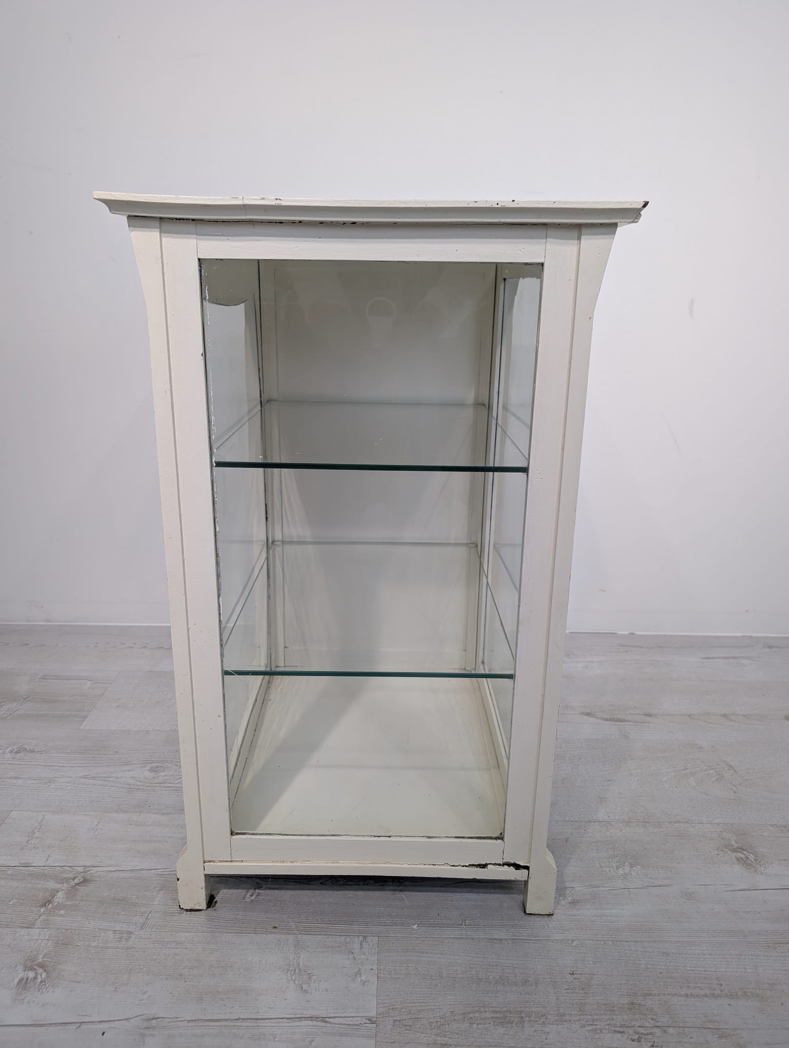 Zaszklona witryna, lada bielona secesyjna - obrazek 9