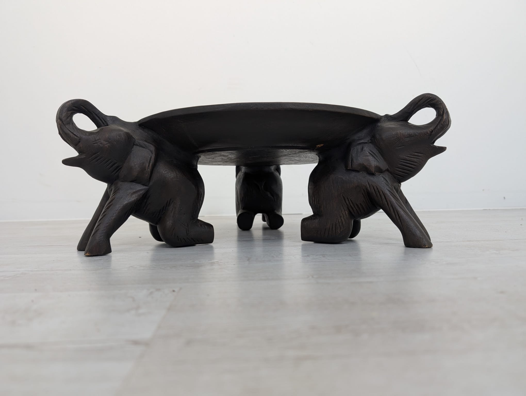 Postument/ Kwietnik, stojak słonie drewniane - obrazek 4