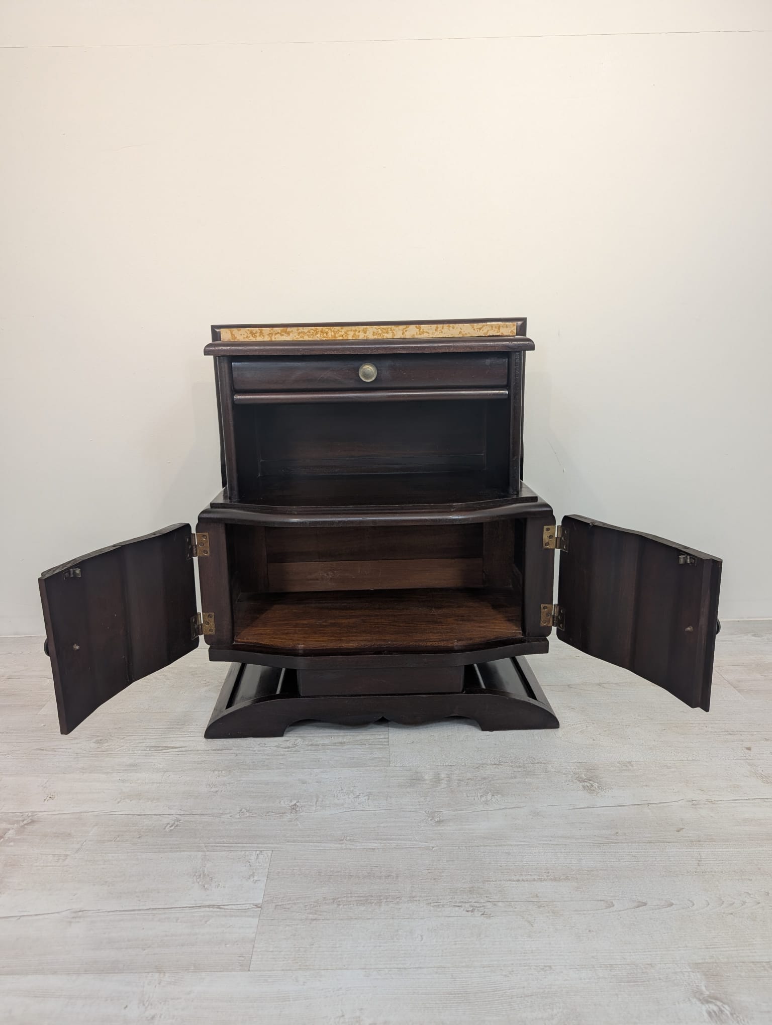 Szafka dębowa secesyjna z marmurem w stylu Art Deco - obrazek 5