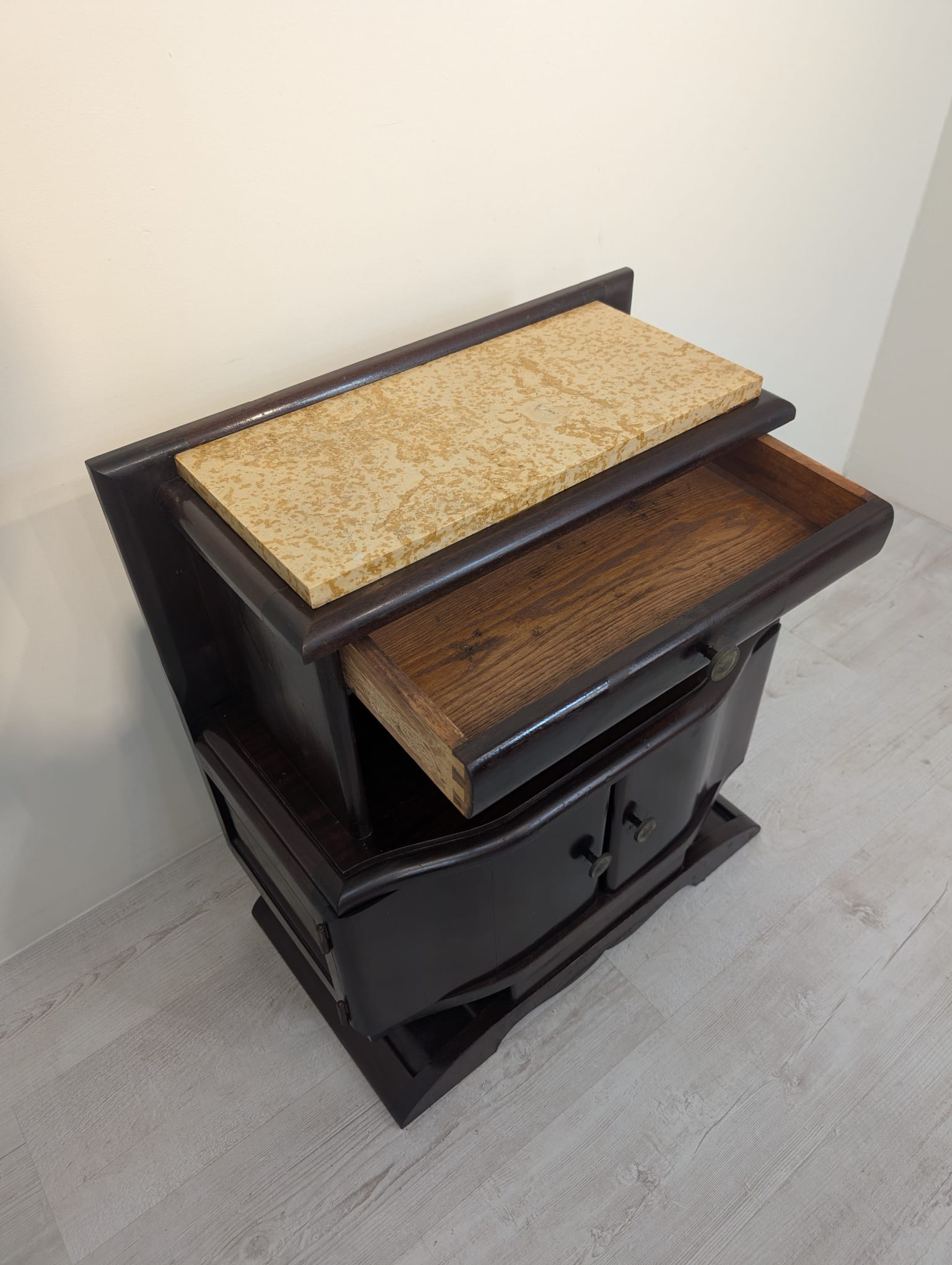 Szafka dębowa secesyjna z marmurem w stylu Art Deco - obrazek 7