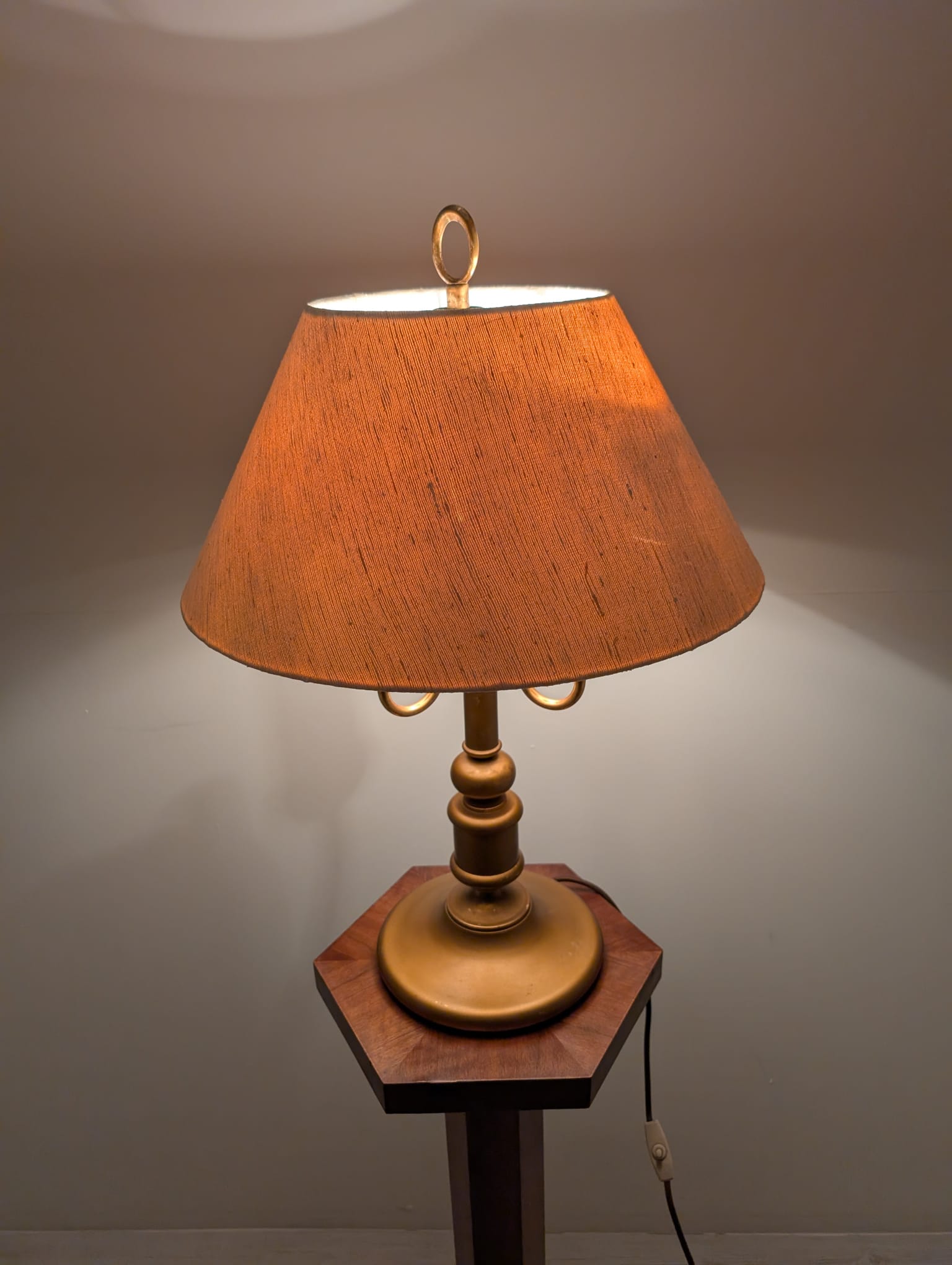 Stylowa lampa stołowa mosiądzowana vintage - Image 16
