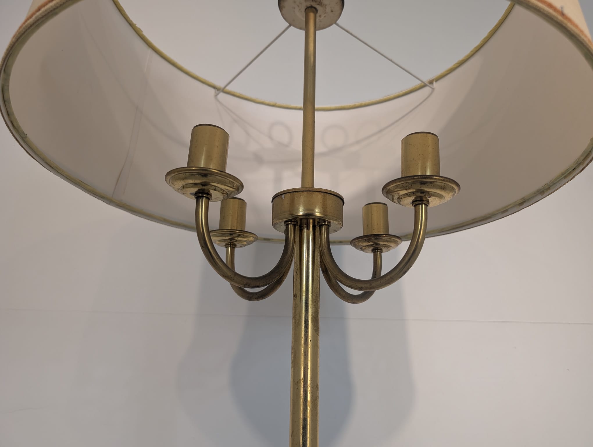 Stylowa lampa podłogowa mid-century modern - obrazek 10