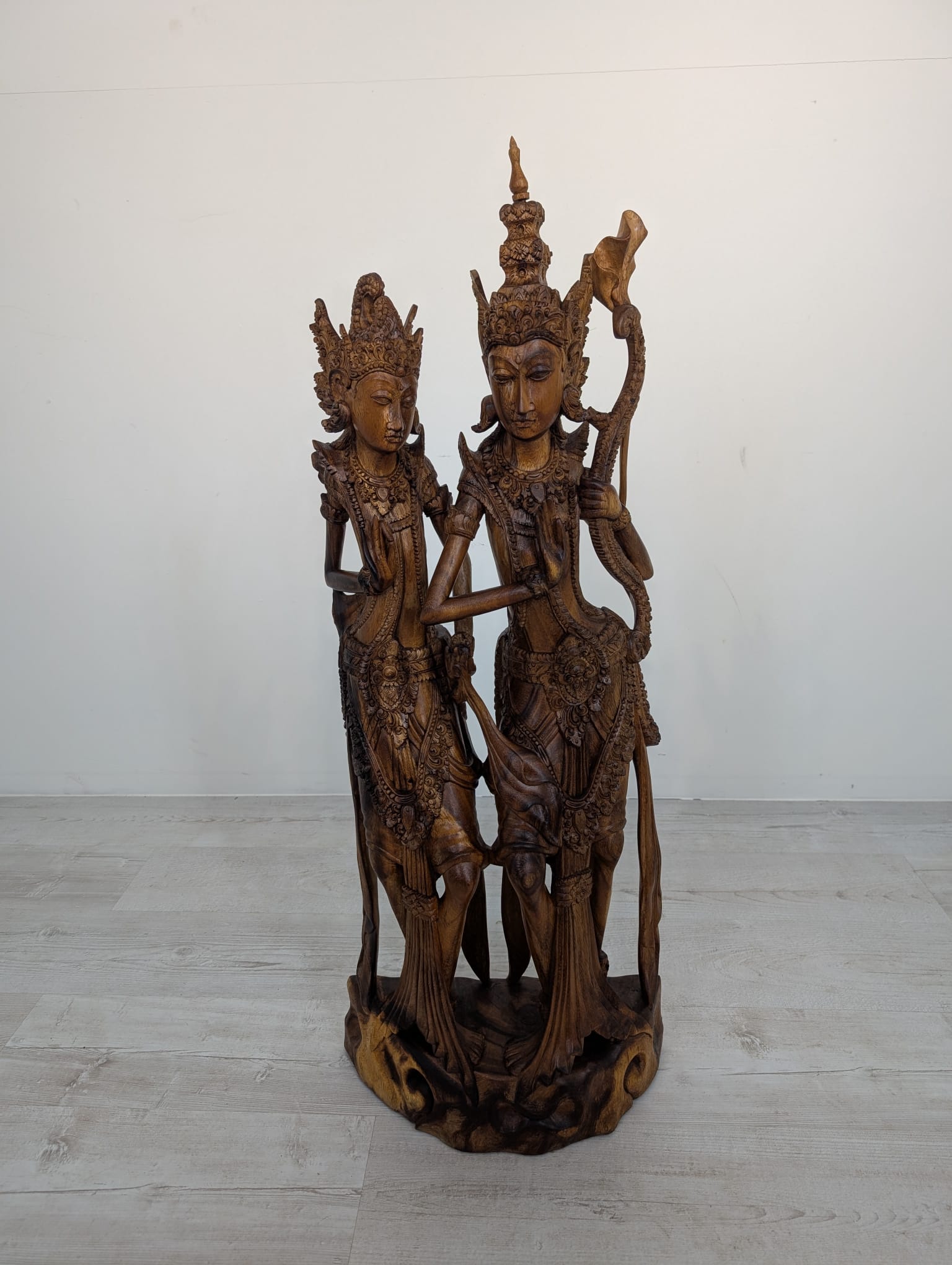 Rzeźba Rama i Sita z Bali z drewna egzotycznego ręcznie wykonana - obrazek 3