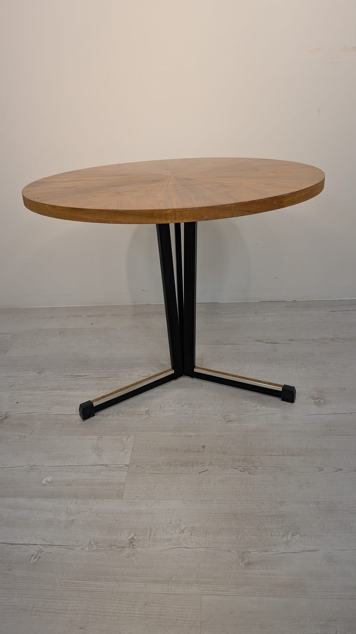 1970s vintage walnut coffee table