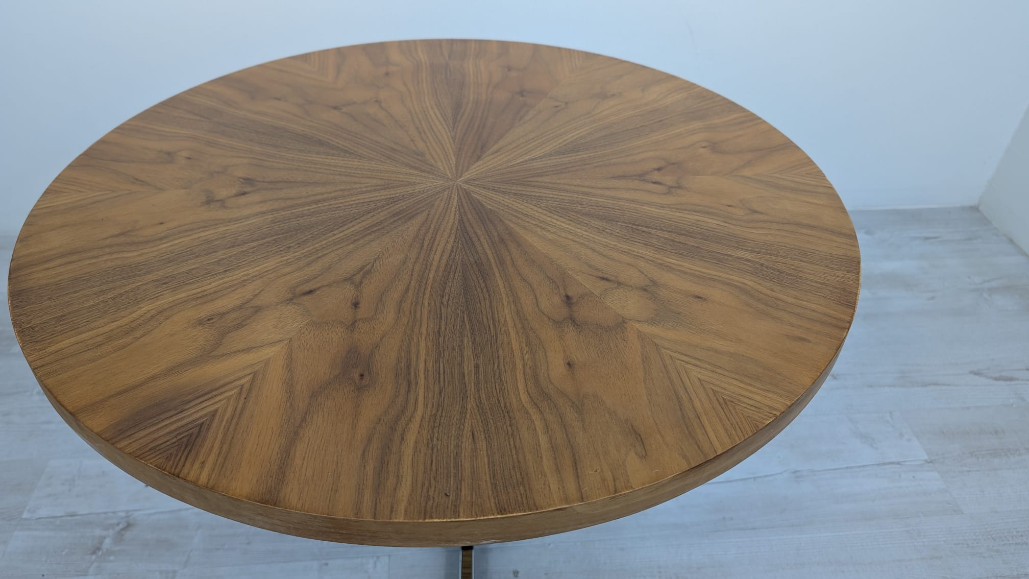 Stolik kawowy w orzechu vintage z lat 70-tych - Image 7